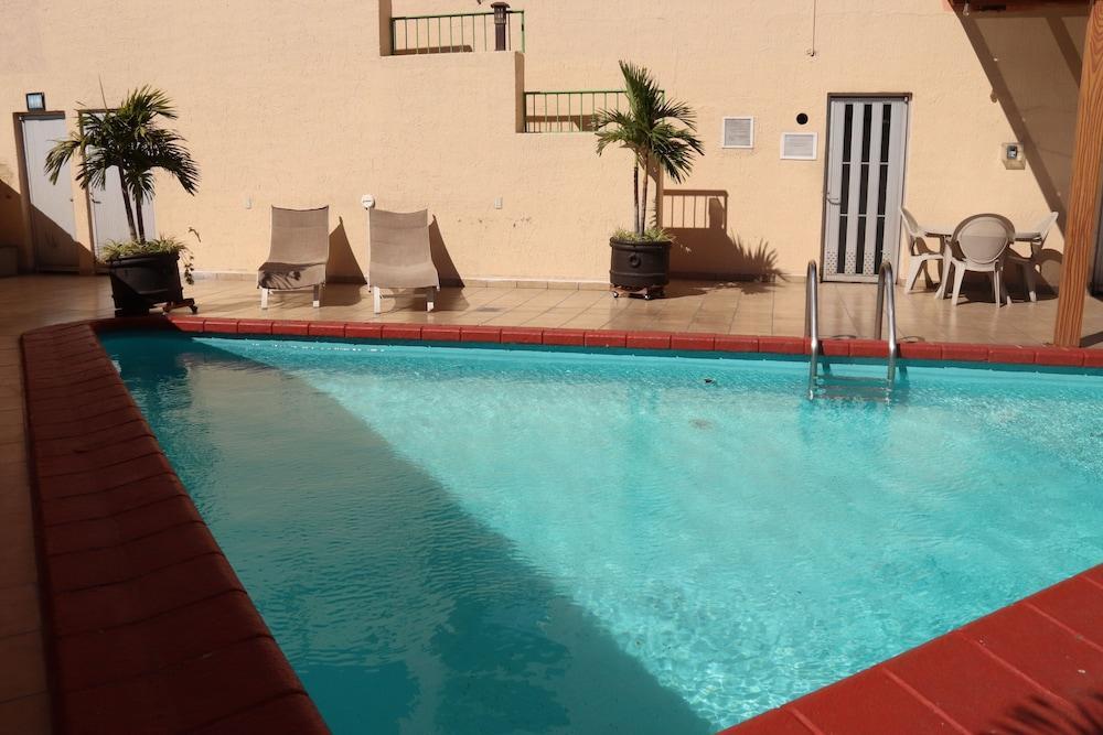 Hotel Santa Irene Γκουανταλαχάρα Εξωτερικό φωτογραφία