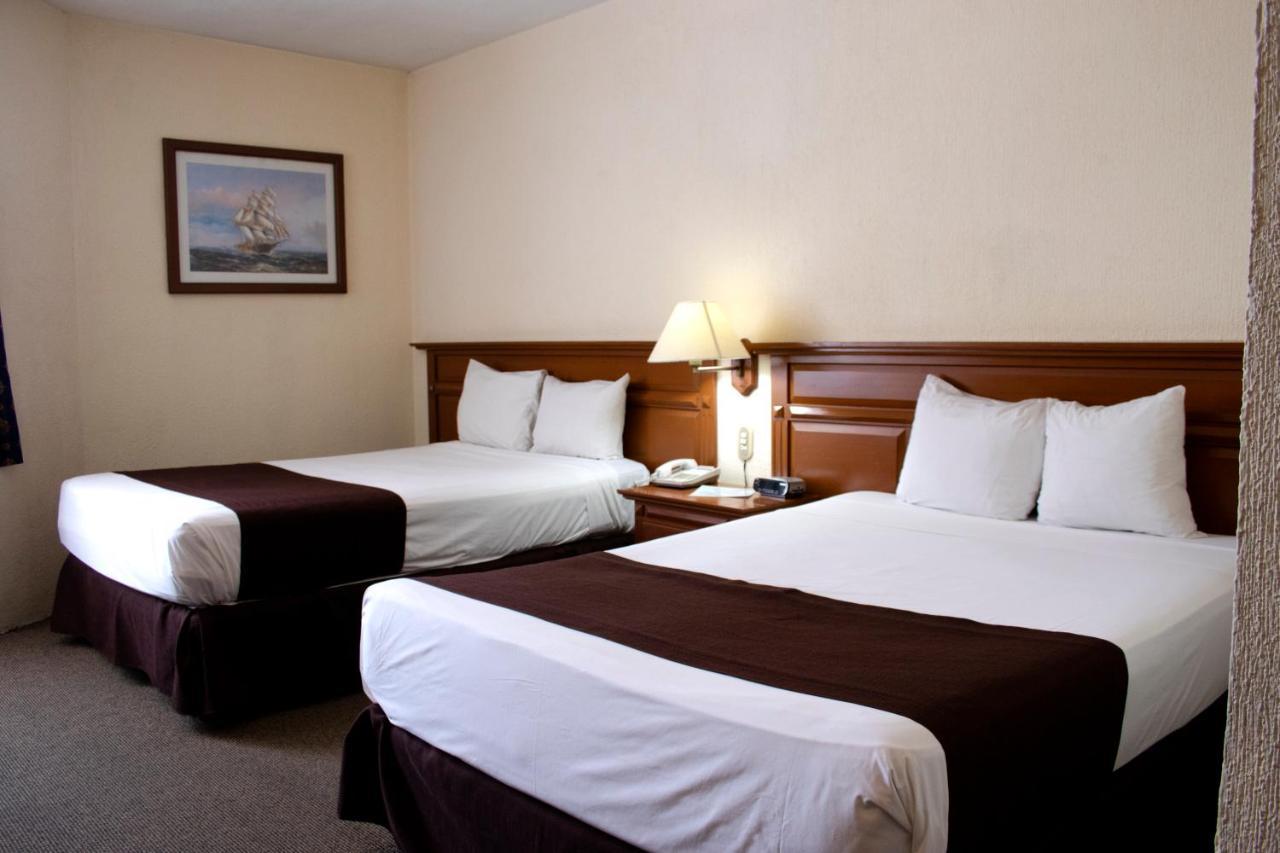 Hotel Santa Irene Γκουανταλαχάρα Εξωτερικό φωτογραφία