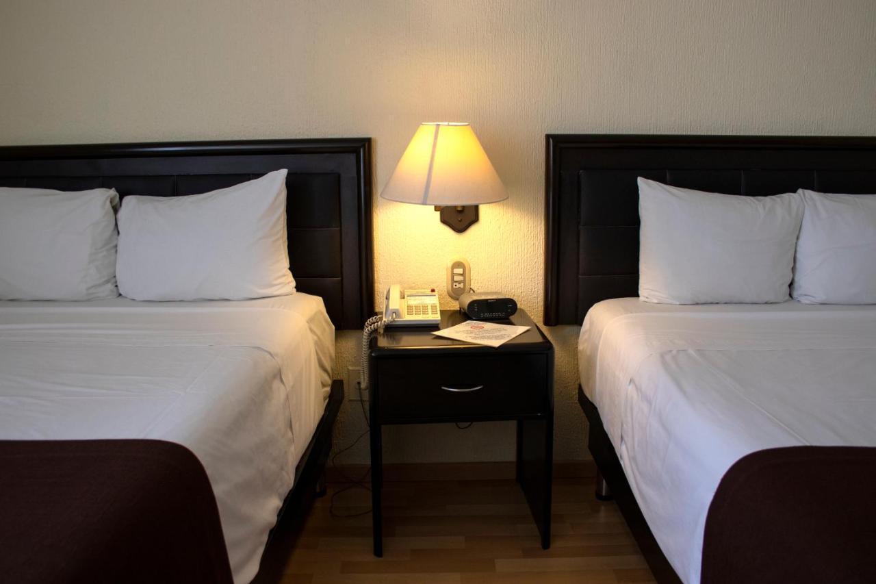 Hotel Santa Irene Γκουανταλαχάρα Εξωτερικό φωτογραφία