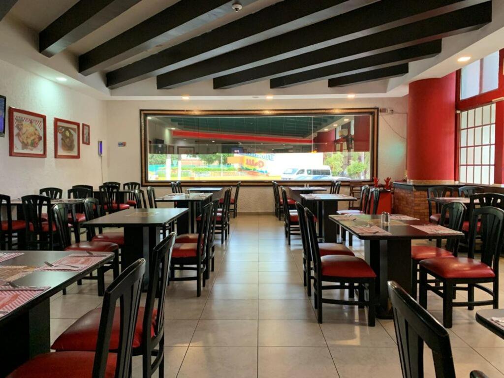 Hotel Santa Irene Γκουανταλαχάρα Εξωτερικό φωτογραφία