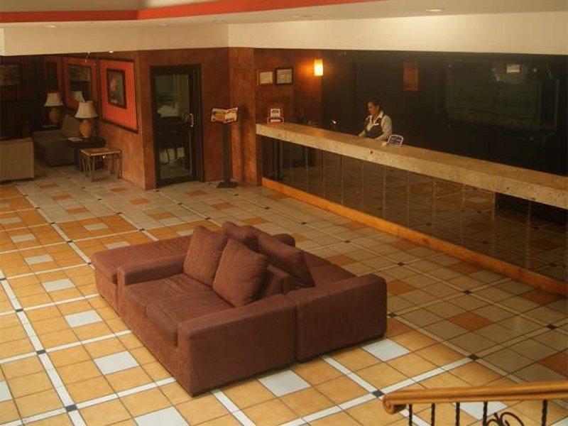 Hotel Santa Irene Γκουανταλαχάρα Εξωτερικό φωτογραφία