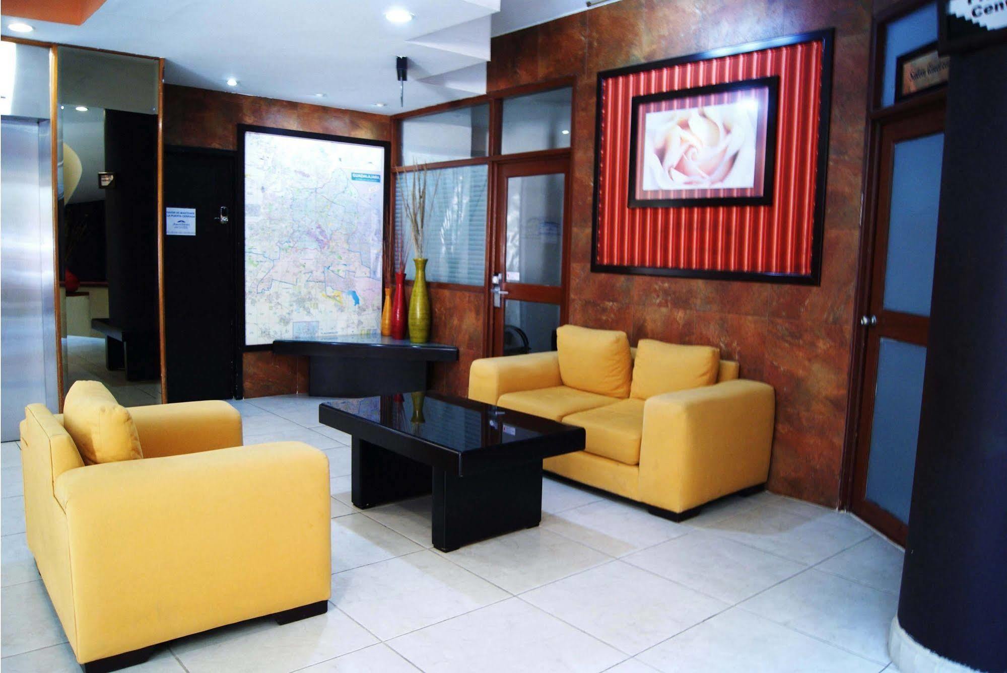 Hotel Santa Irene Γκουανταλαχάρα Εξωτερικό φωτογραφία