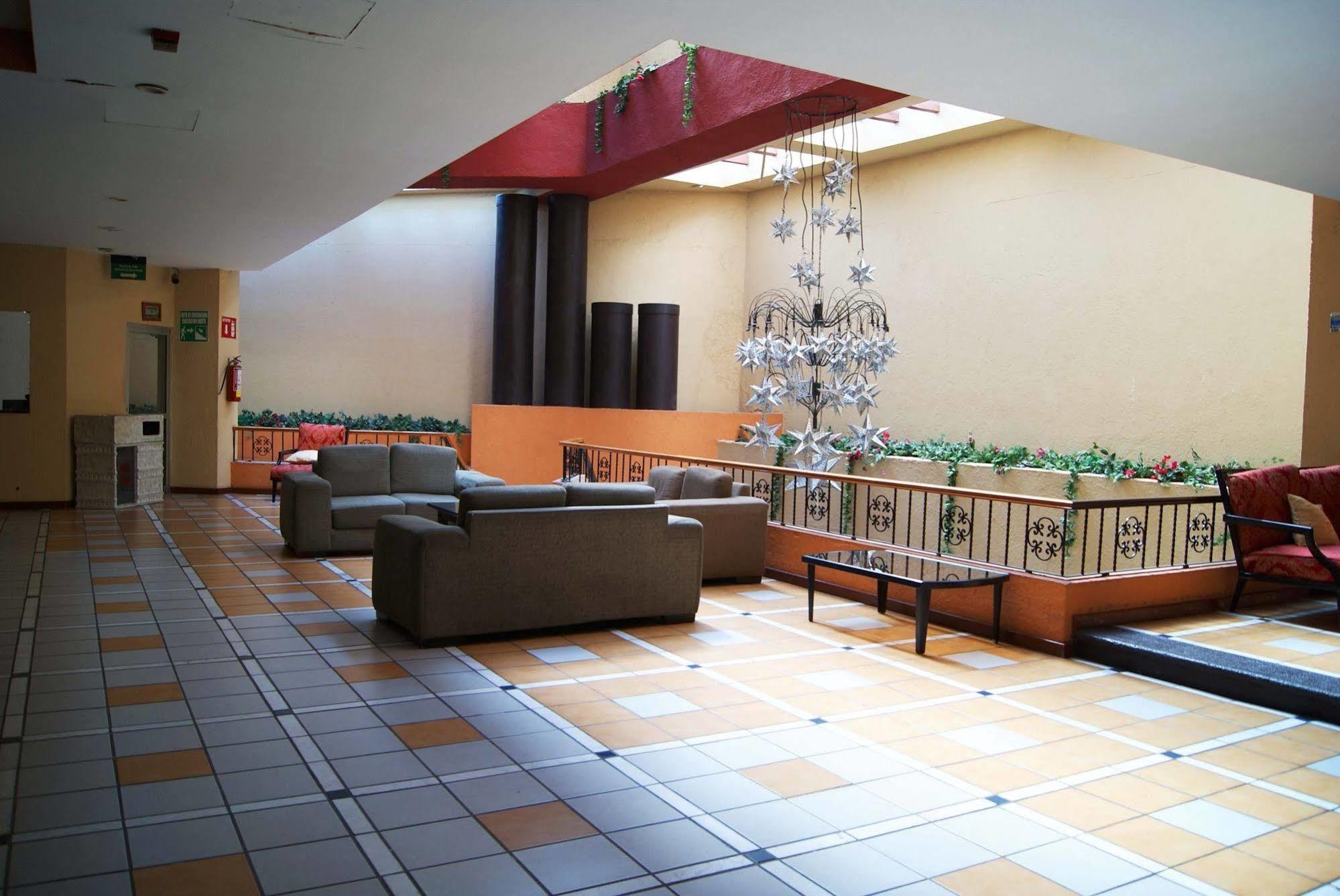 Hotel Santa Irene Γκουανταλαχάρα Εξωτερικό φωτογραφία